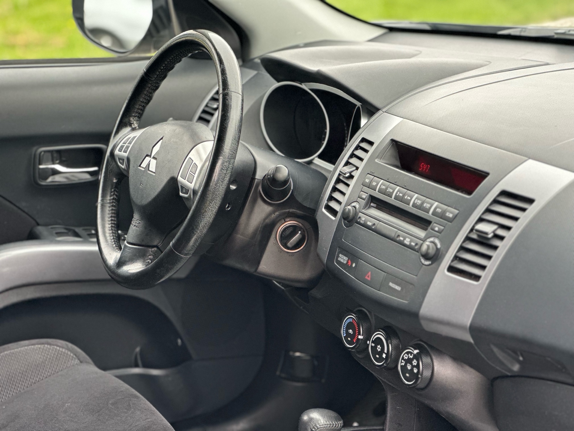 /choosesuperauto/2010-Mitsubishi-Outlander-3532494102591499.jpg