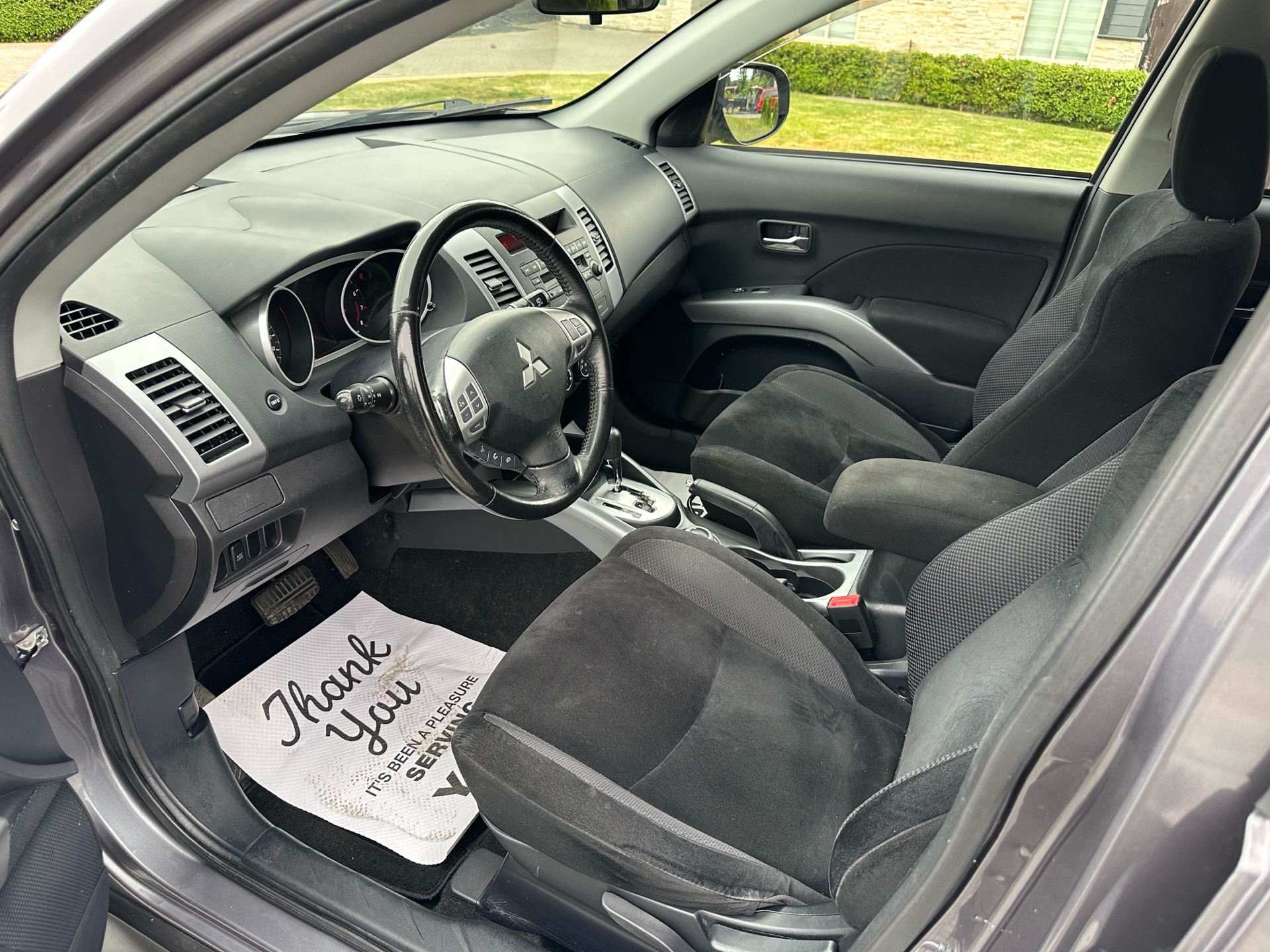 /choosesuperauto/2010-Mitsubishi-Outlander-4454926370732655.jpg