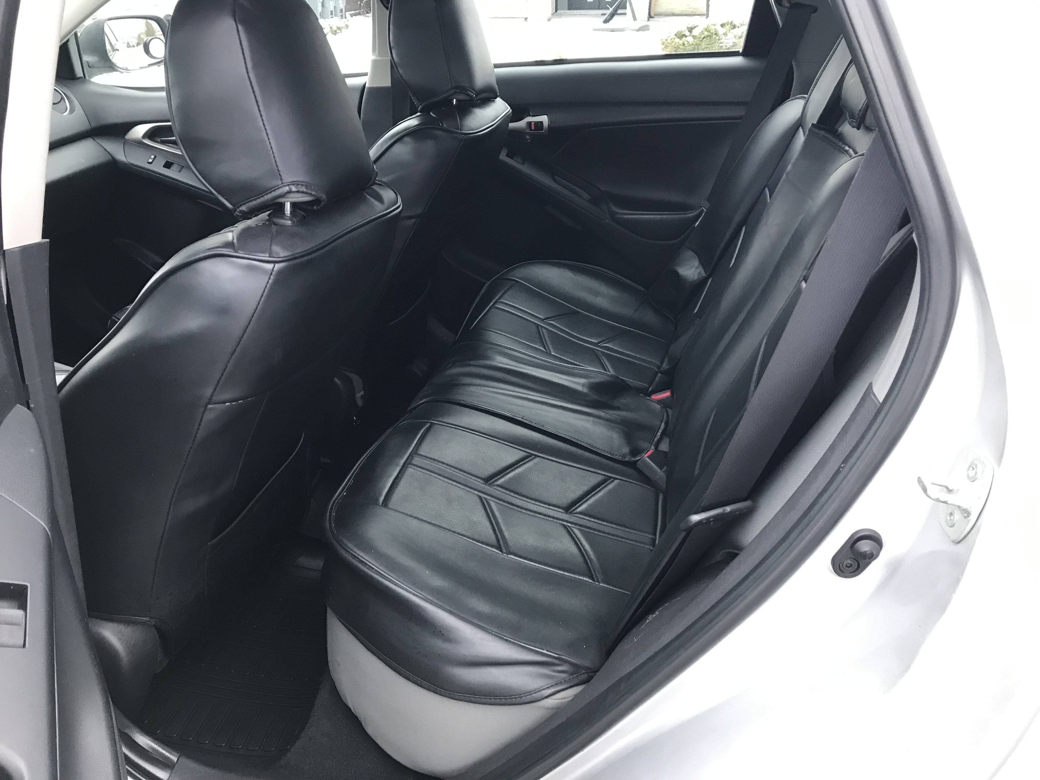 /choosesuperauto/2010-Toyota-Matrix-03543173748672568.jpg