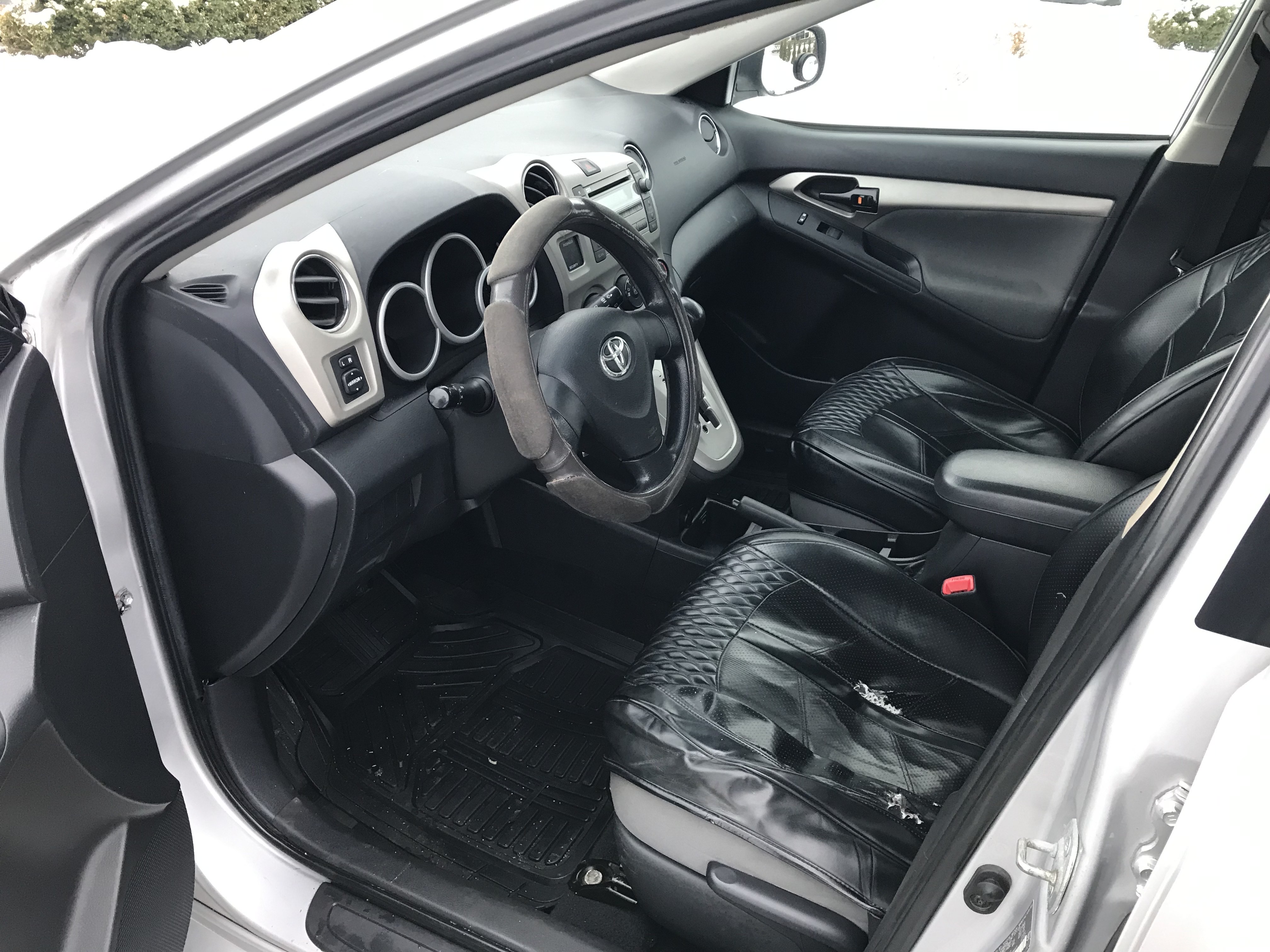 /choosesuperauto/2010-Toyota-Matrix-31197850721056786.jpg