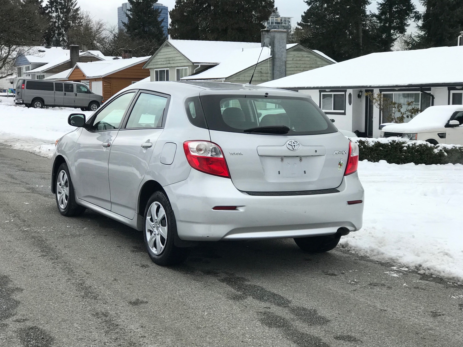 /choosesuperauto/2010-Toyota-Matrix-965221269441815.jpg