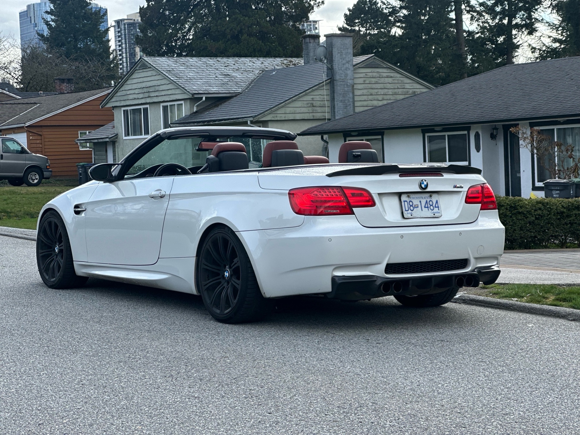 /choosesuperauto/2011-BMW-M3-8502112234983221.jpg