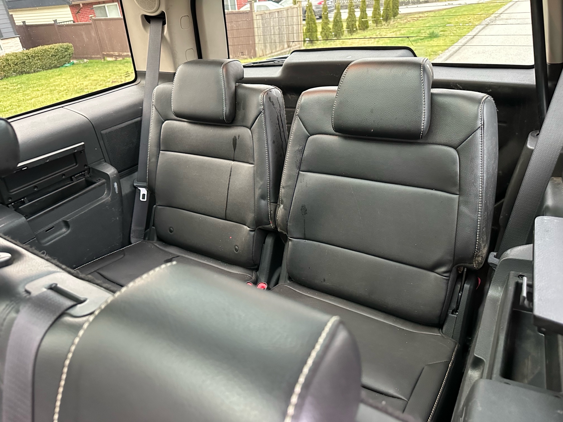 /choosesuperauto/2011-Ford-Flex-8630685916187941.jpg