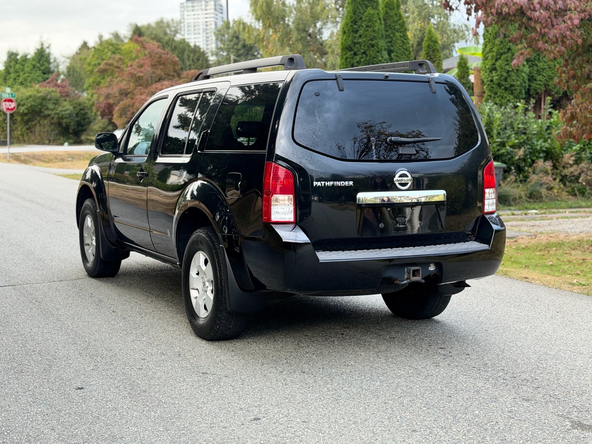 /choosesuperauto/2011-Nissan-Pathfinder-81826346075658.jpg