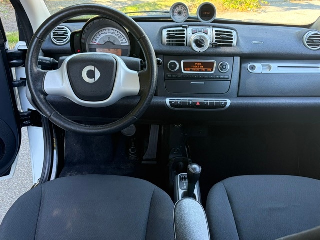 /choosesuperauto/2011-smart-Fortwo-22195793225767968.jpg