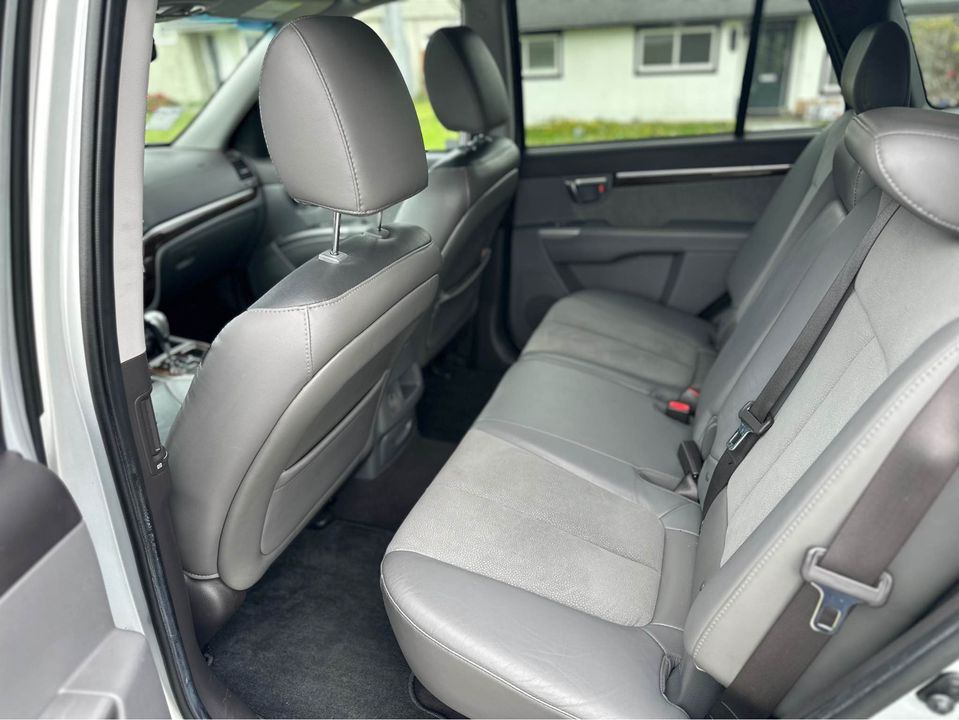 /choosesuperauto/2012-Hyundai-SantaFe-27932804521046894.jpg