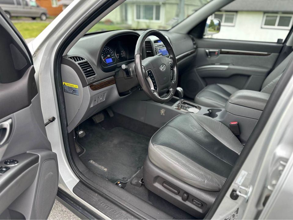 /choosesuperauto/2012-Hyundai-SantaFe-8582394890394869.jpg