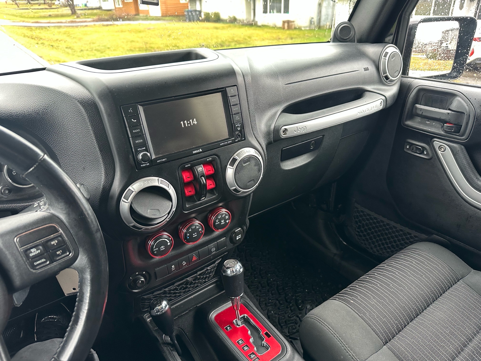 /choosesuperauto/2012-Jeep-WranglerUnlimited-31469857909941057.jpg