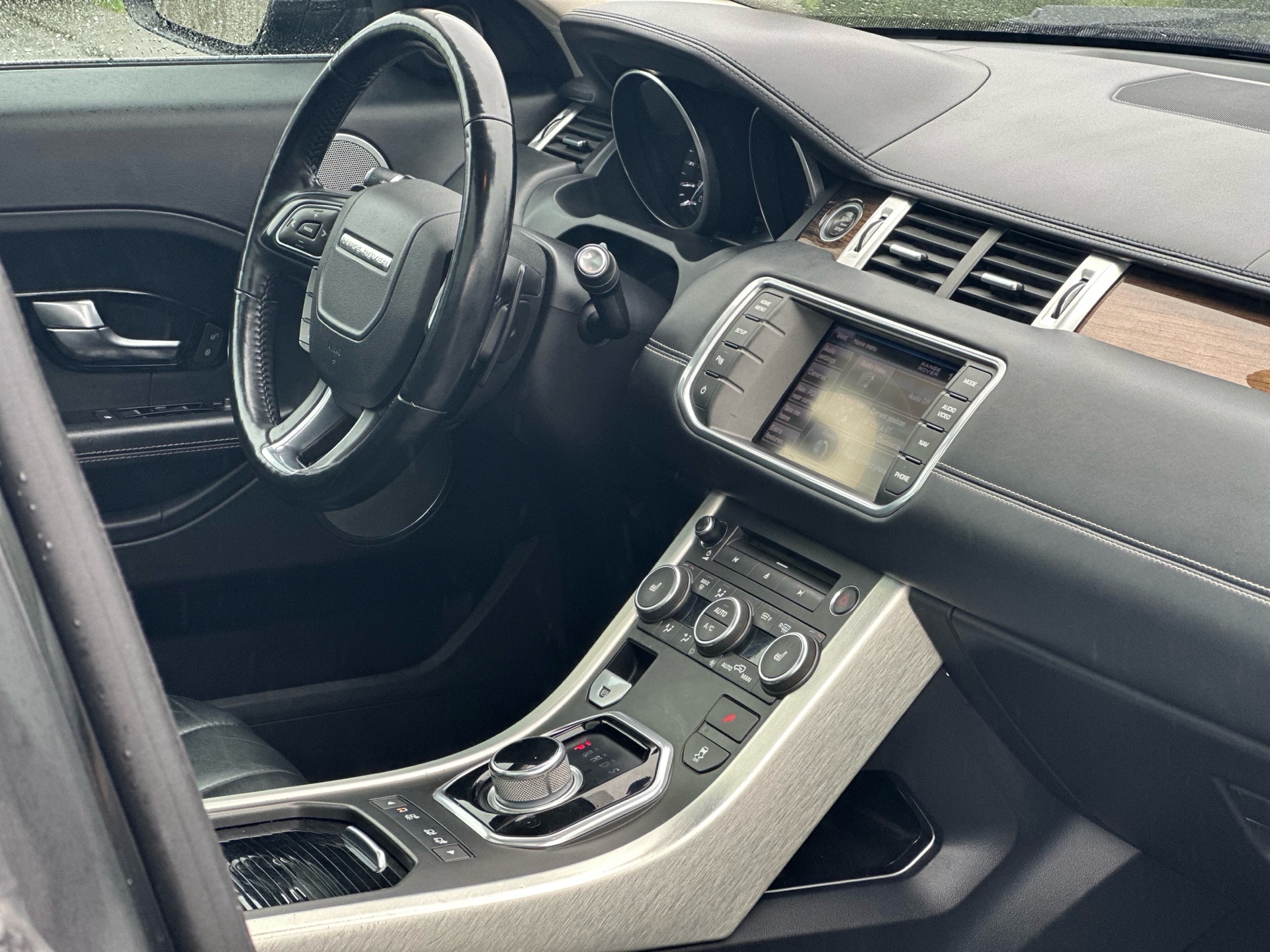 /choosesuperauto/2012-LandRover-RangeRover-8452923013550111.jpg