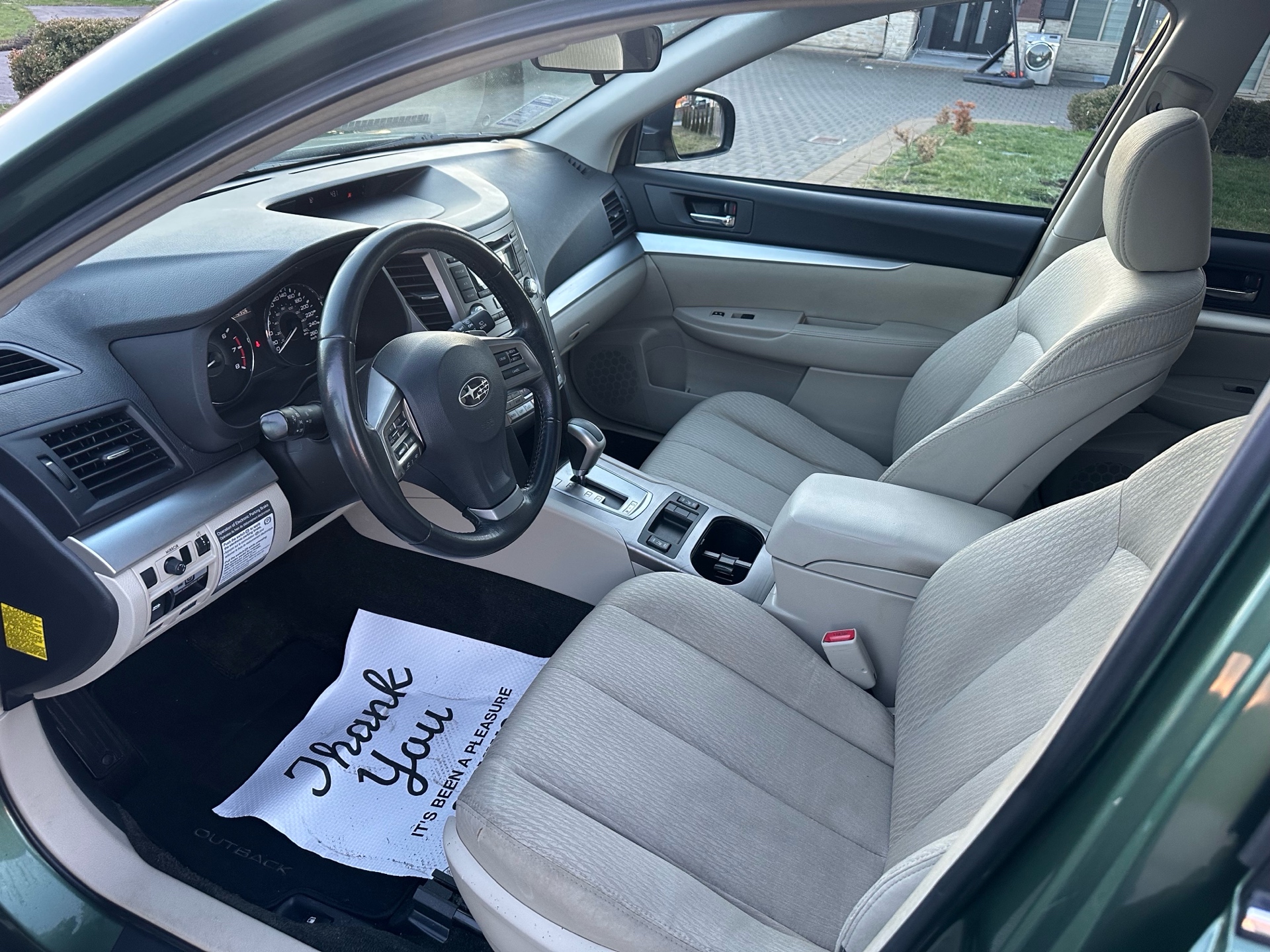 /choosesuperauto/2012-Subaru-Outback-025692195399103612.jpg