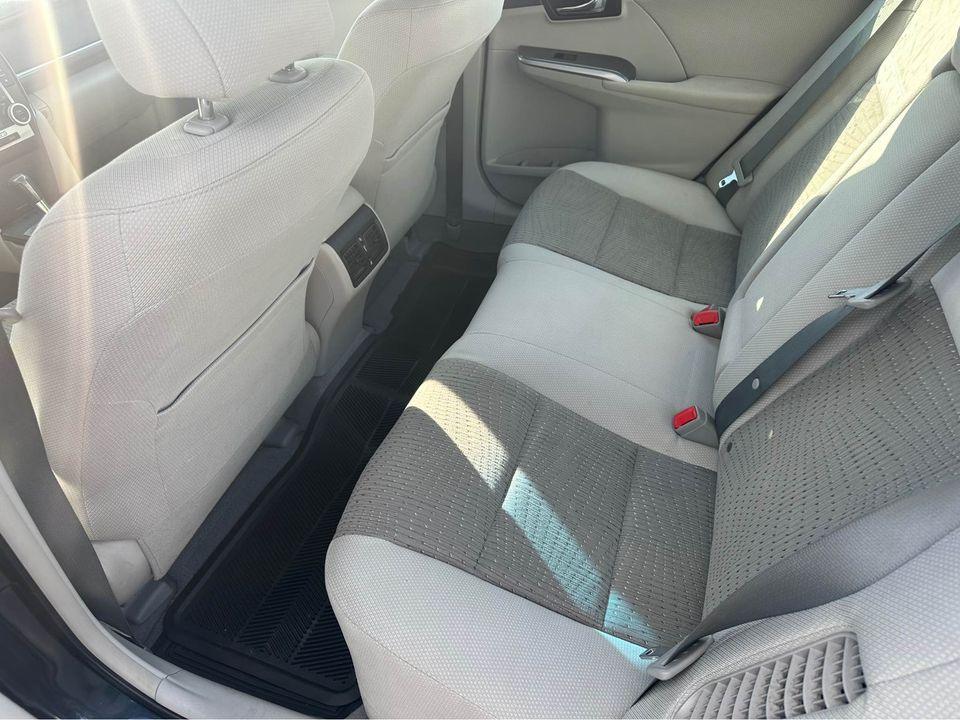 /choosesuperauto/2012-Toyota-CamryHybrid-43123058203753084.jpg