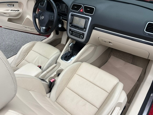 /choosesuperauto/2012-Volkswagen-Eos-03096776916165145.jpg