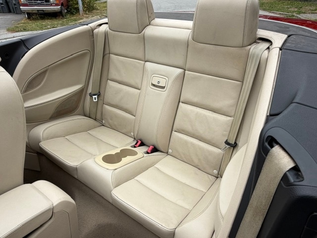 /choosesuperauto/2012-Volkswagen-Eos-8350954945856077.jpg