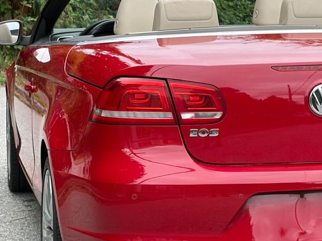 /choosesuperauto/2012-Volkswagen-Eos-9269888513711941.jpg