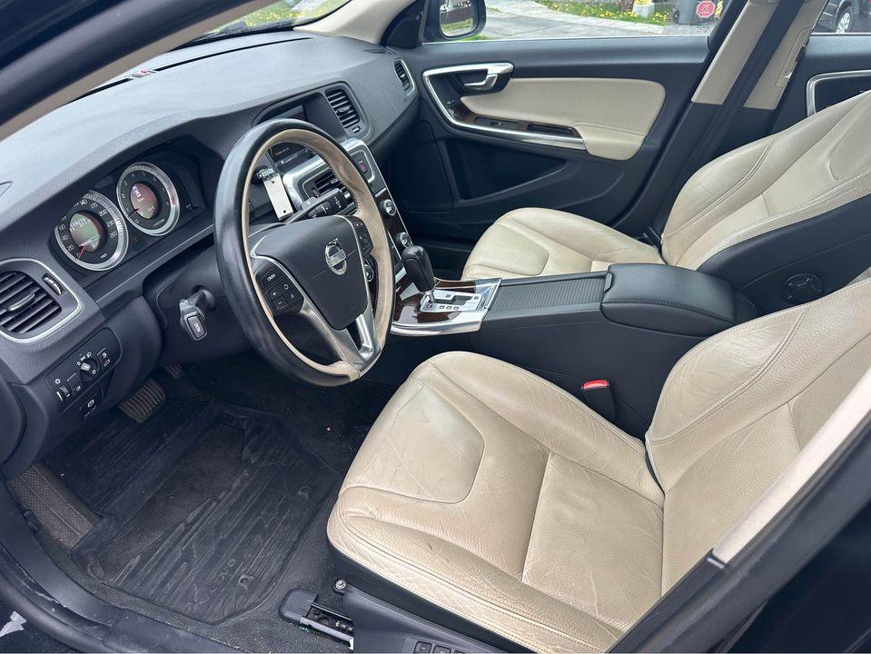 /choosesuperauto/2012-Volvo-S60-4602634711695992.jpg