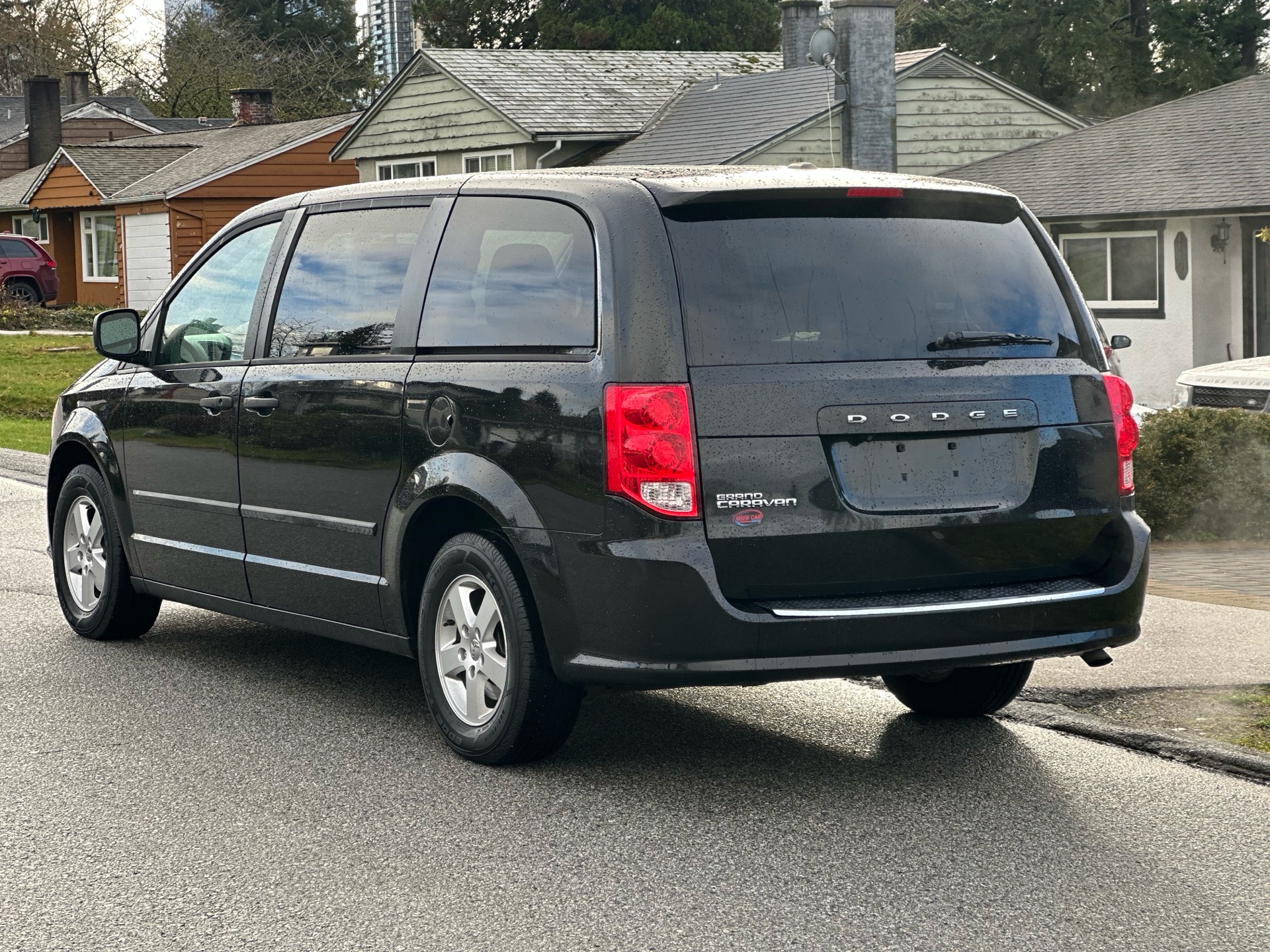 /choosesuperauto/2013-Dodge-GrandCaravan-10559187950379978.jpg