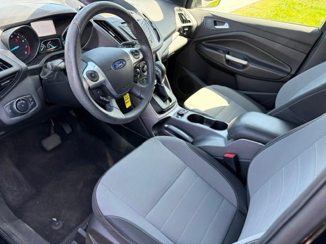 /choosesuperauto/2014-Ford-Escape-1741053973490736.jpg