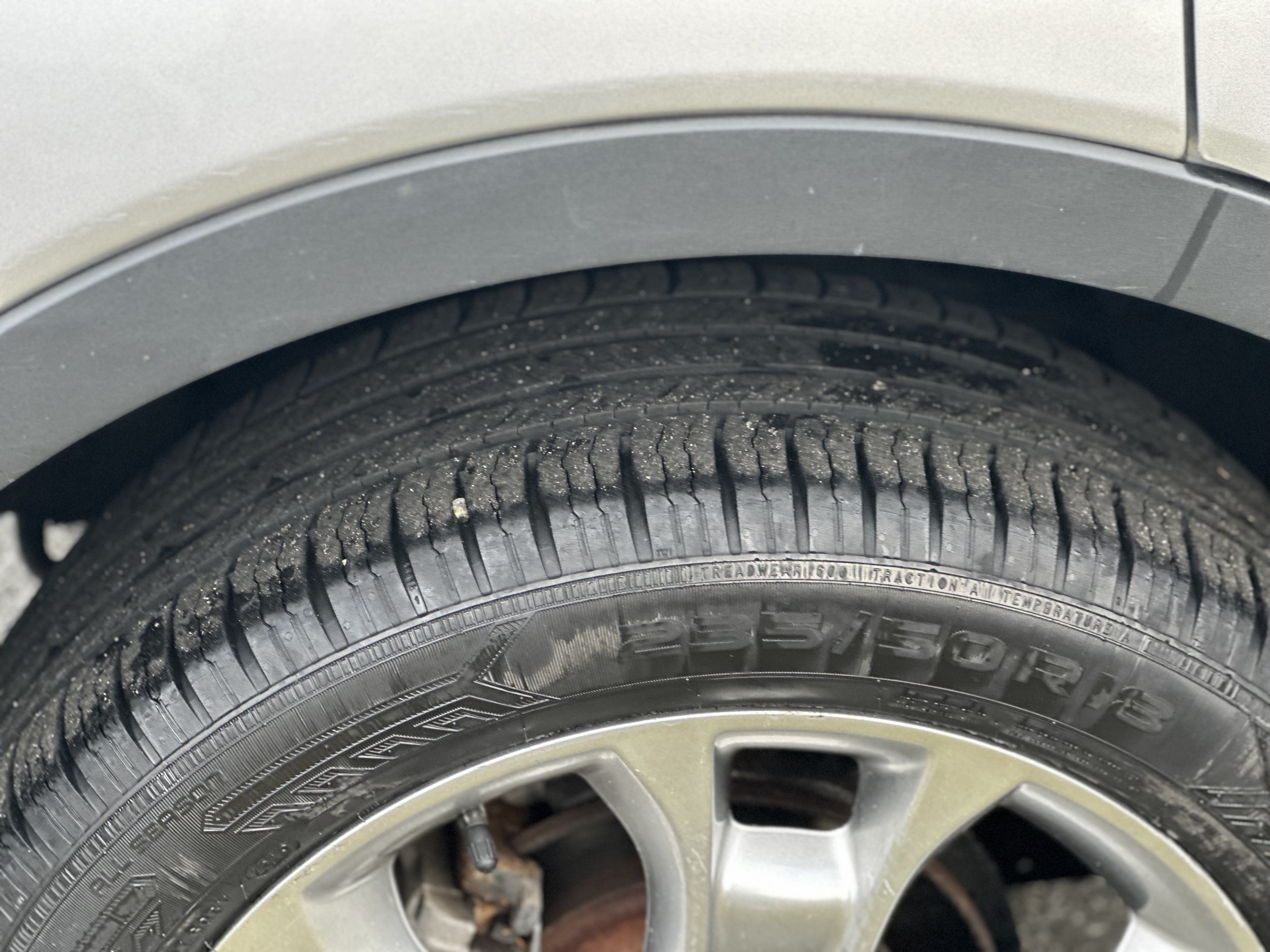 /choosesuperauto/2014-Ford-Escape-3873331348713902.jpg