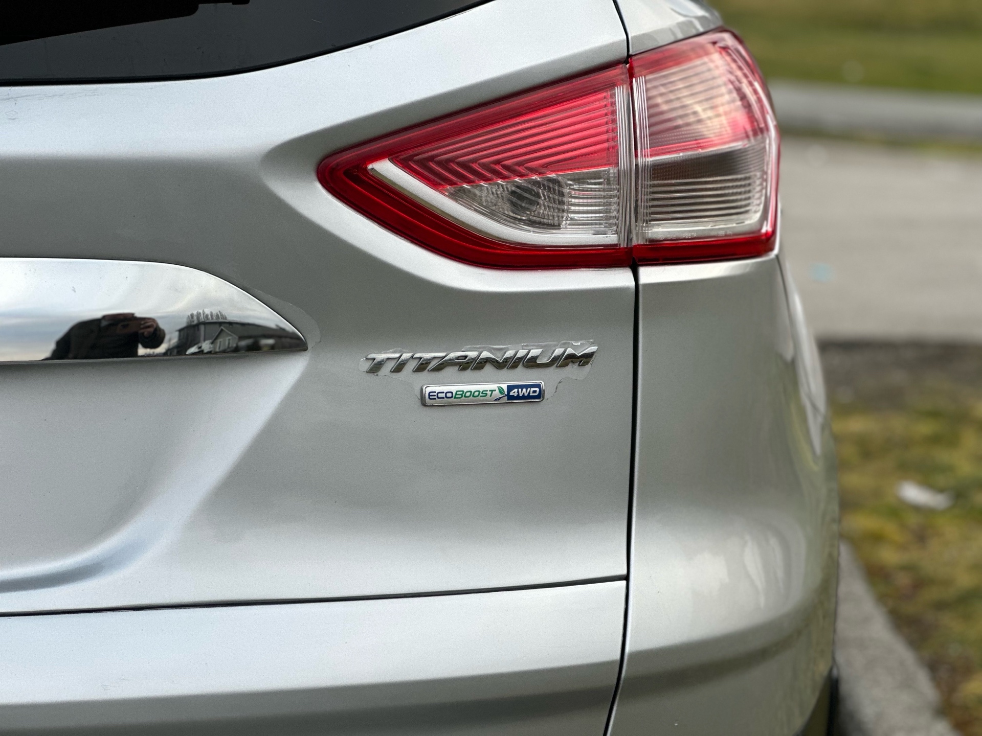 /choosesuperauto/2014-Ford-Escape-40082425653991116.jpg