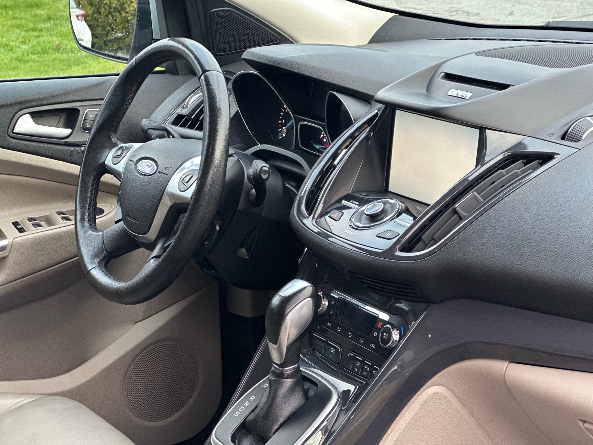 /choosesuperauto/2014-Ford-Escape-8220059817890324.jpg