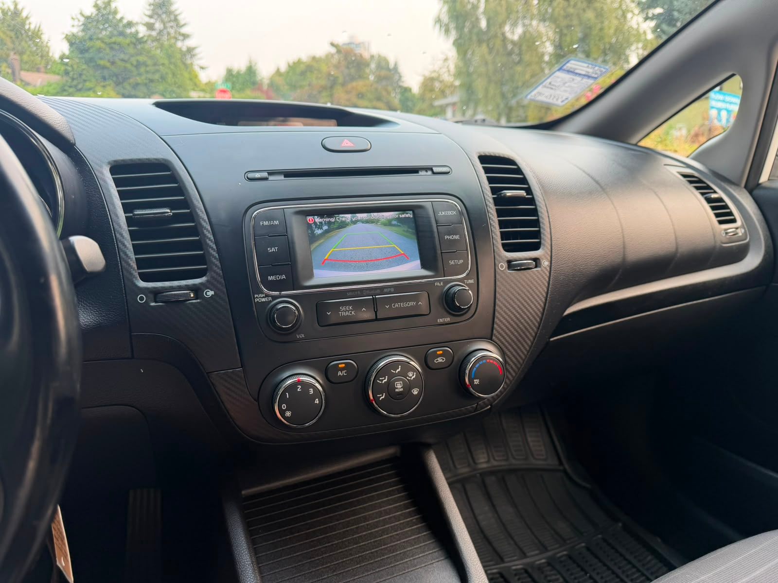 /choosesuperauto/2014-Kia-Forte-7734279836622611.jpg
