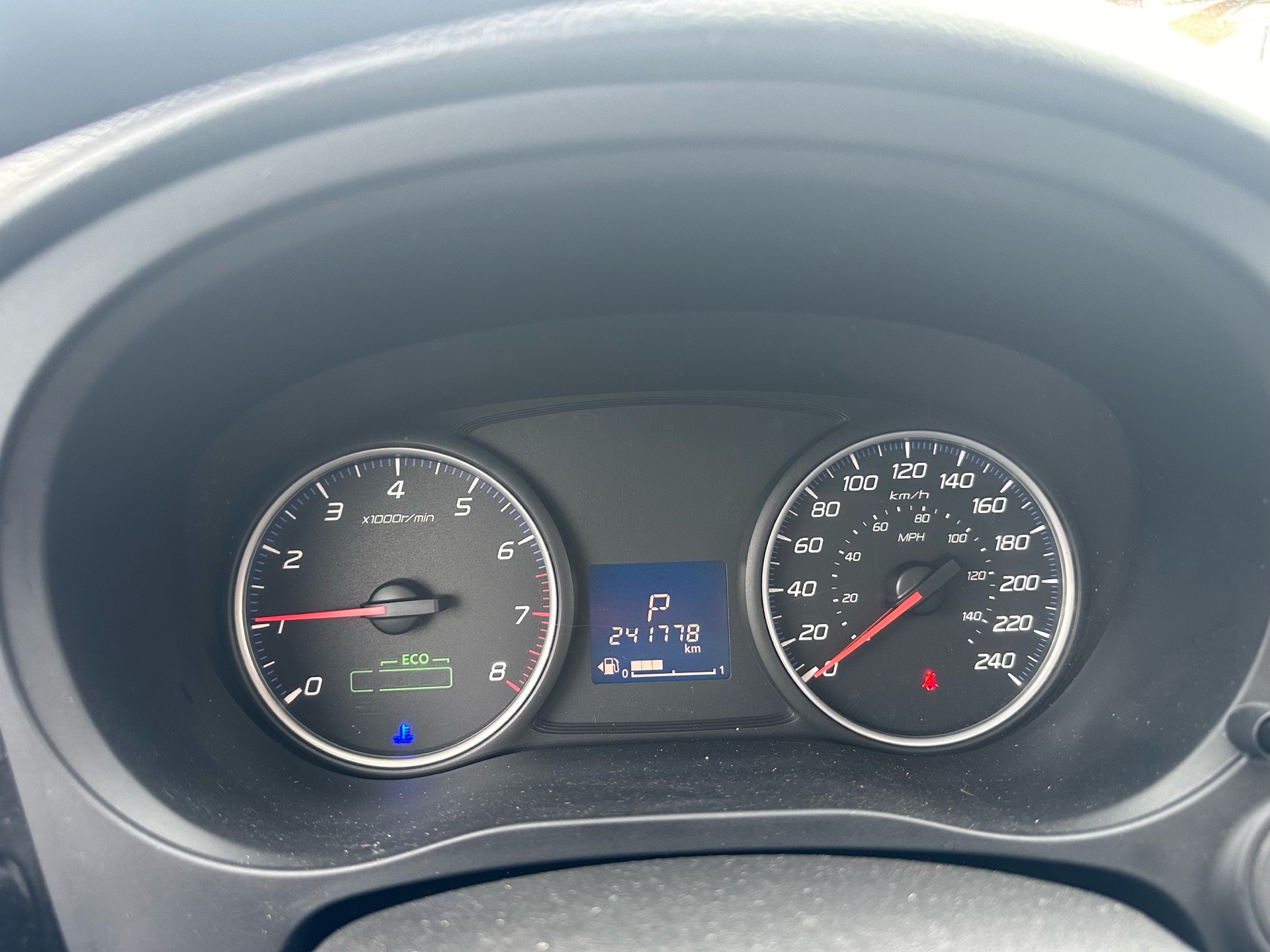 /choosesuperauto/2014-Mitsubishi-Outlander-6137098246156876.jpg