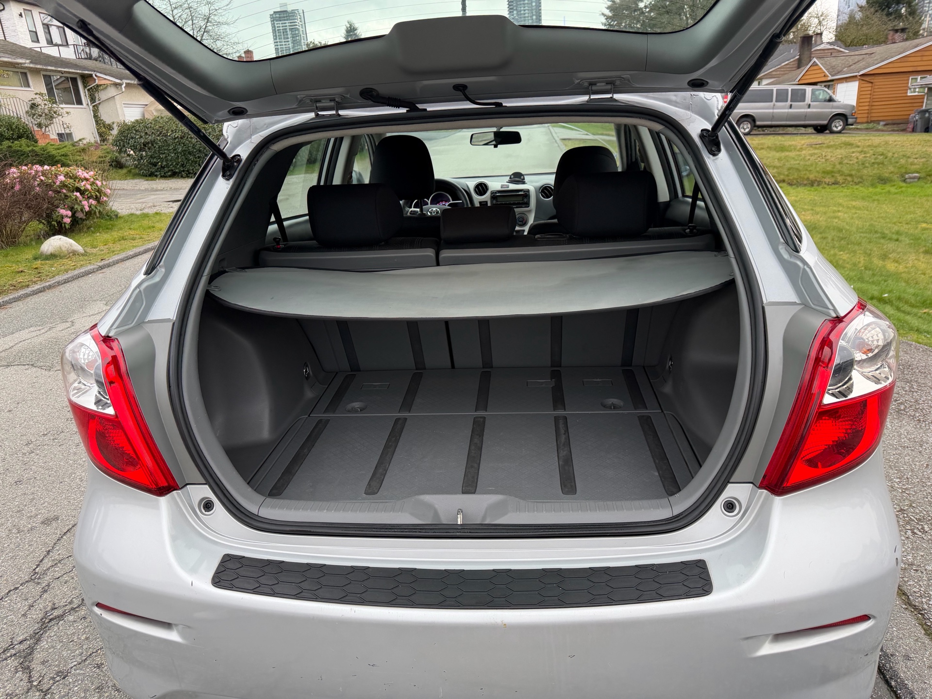 /choosesuperauto/2014-Toyota-Matrix-08743414821815554.jpg