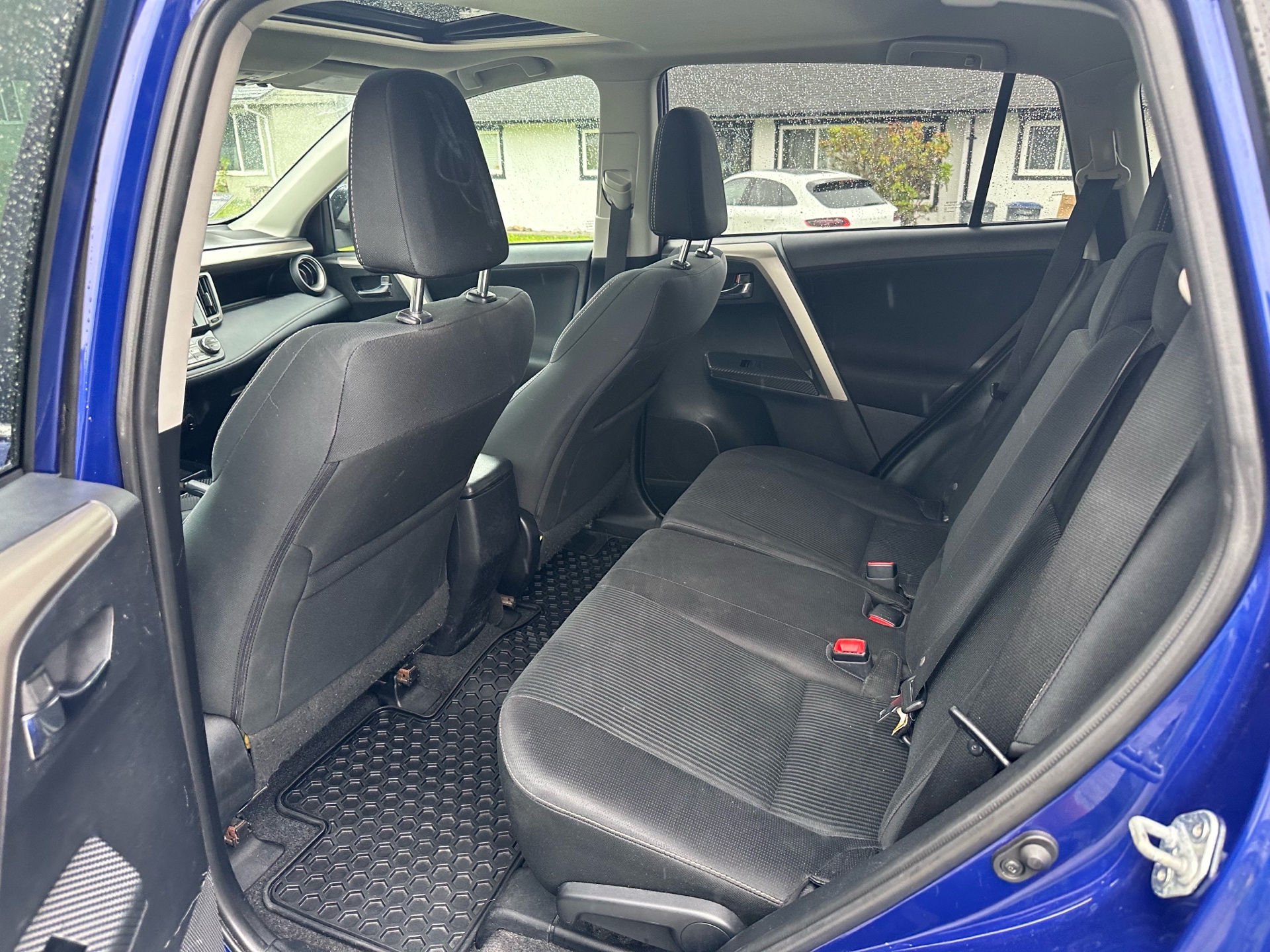 /choosesuperauto/2014-Toyota-RAV4-8048857641225822.jpg