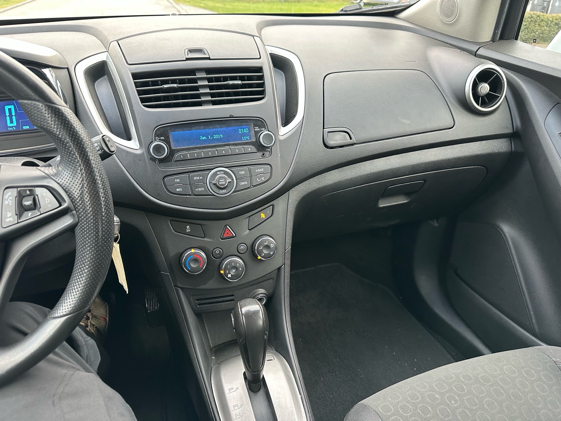 /choosesuperauto/2015-Chevrolet-Trax-35632347705328216.jpg
