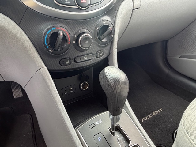 /choosesuperauto/2015-Hyundai-Accent-9667818457469293.jpg