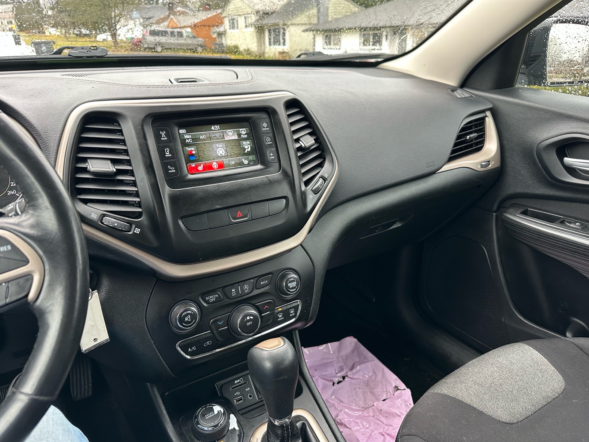 /choosesuperauto/2015-Jeep-Cherokee-6008513546233378.jpg