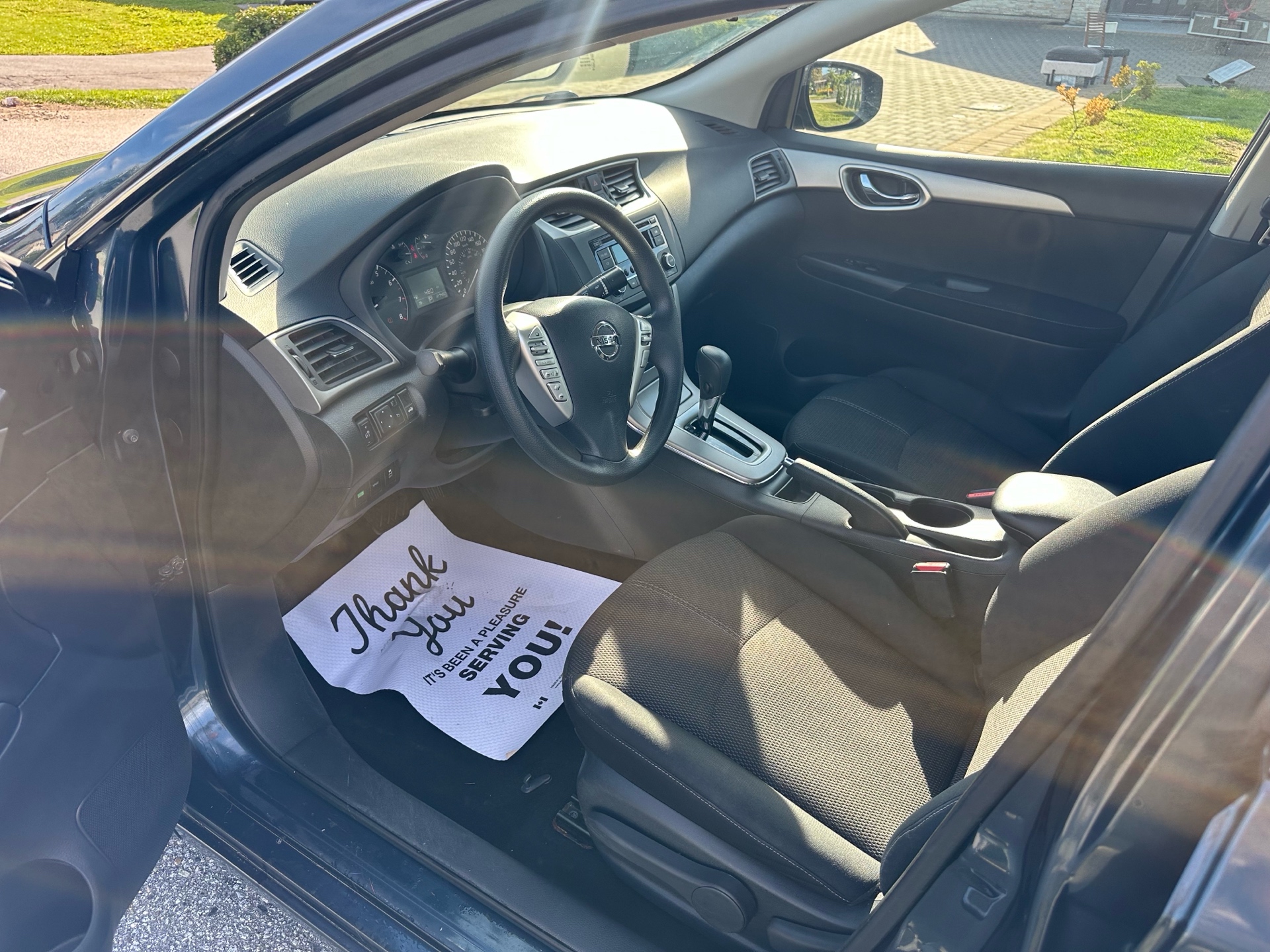 /choosesuperauto/2015-Nissan-Sentra-24280754097676915.jpg