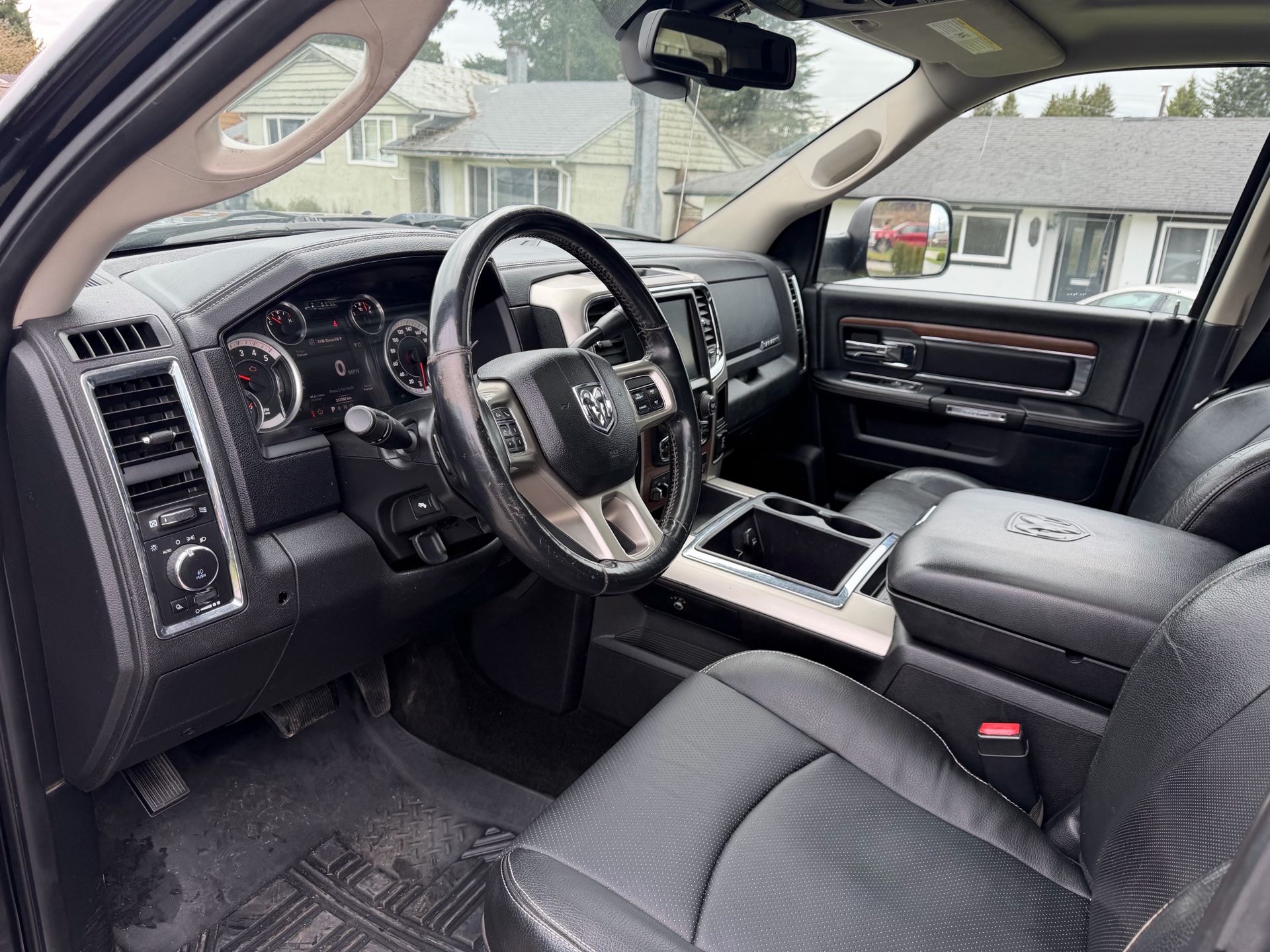 /choosesuperauto/2015-Ram-3500-06830268782521376.jpg
