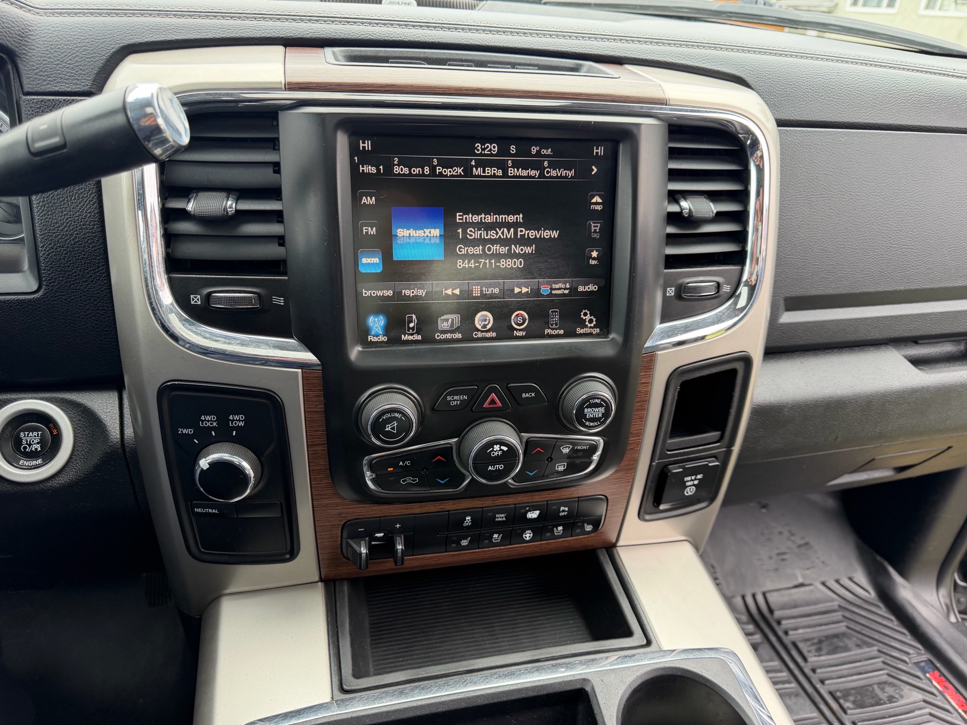 /choosesuperauto/2015-Ram-3500-35020863280513326.jpg