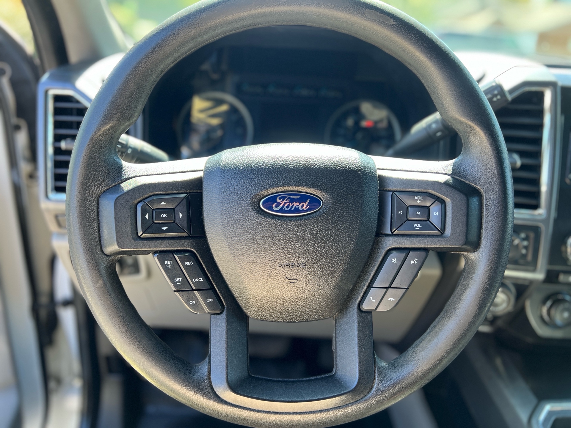 /choosesuperauto/2016-Ford-F-150-8441481734035814.jpg