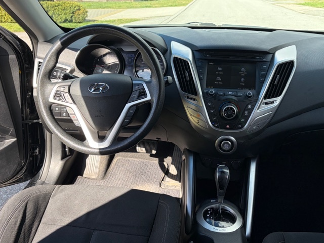 /choosesuperauto/2016-Hyundai-Veloster-264244421939676.jpg