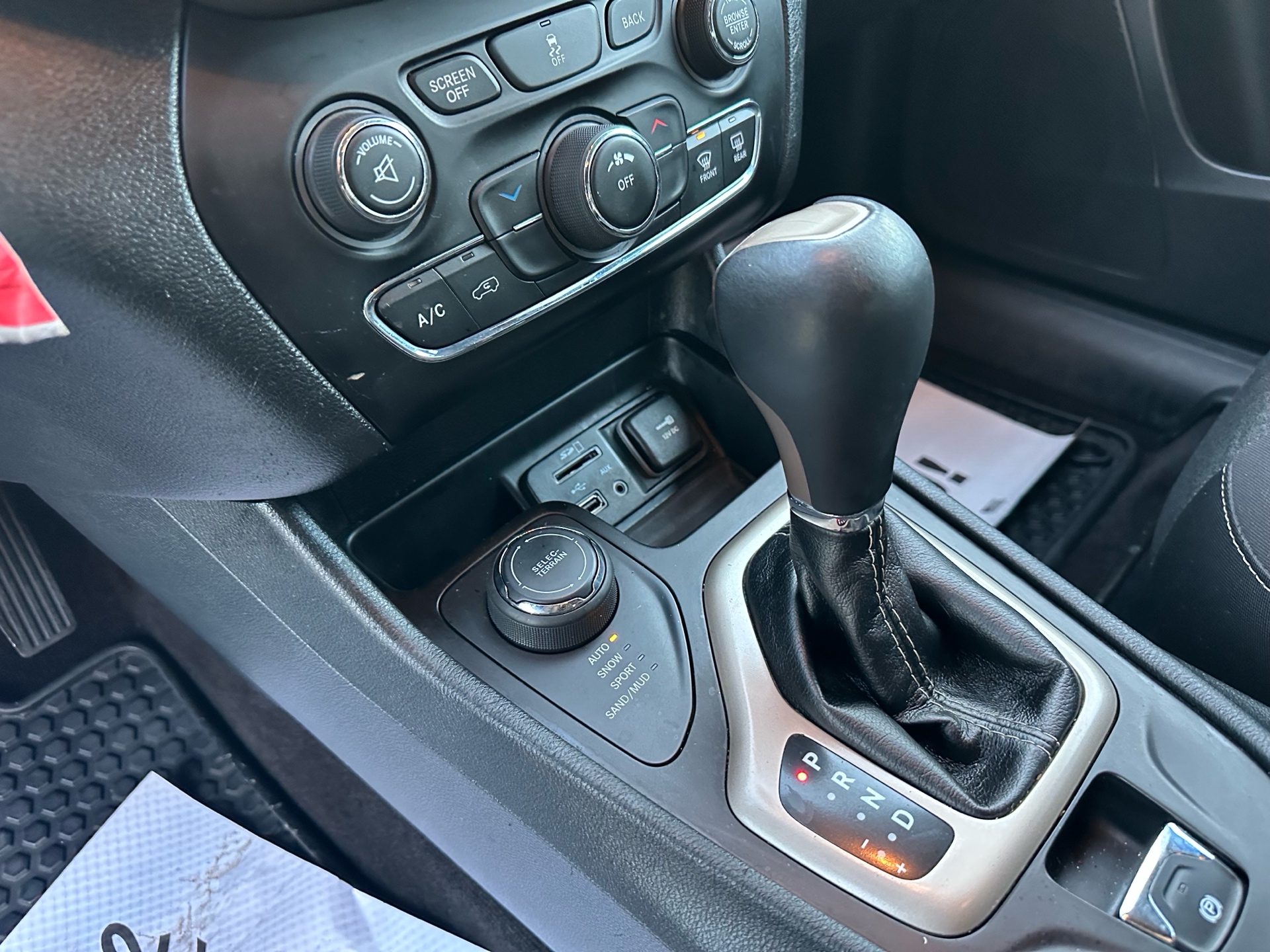 /choosesuperauto/2016-Jeep-Cherokee-7468564714965202.jpg