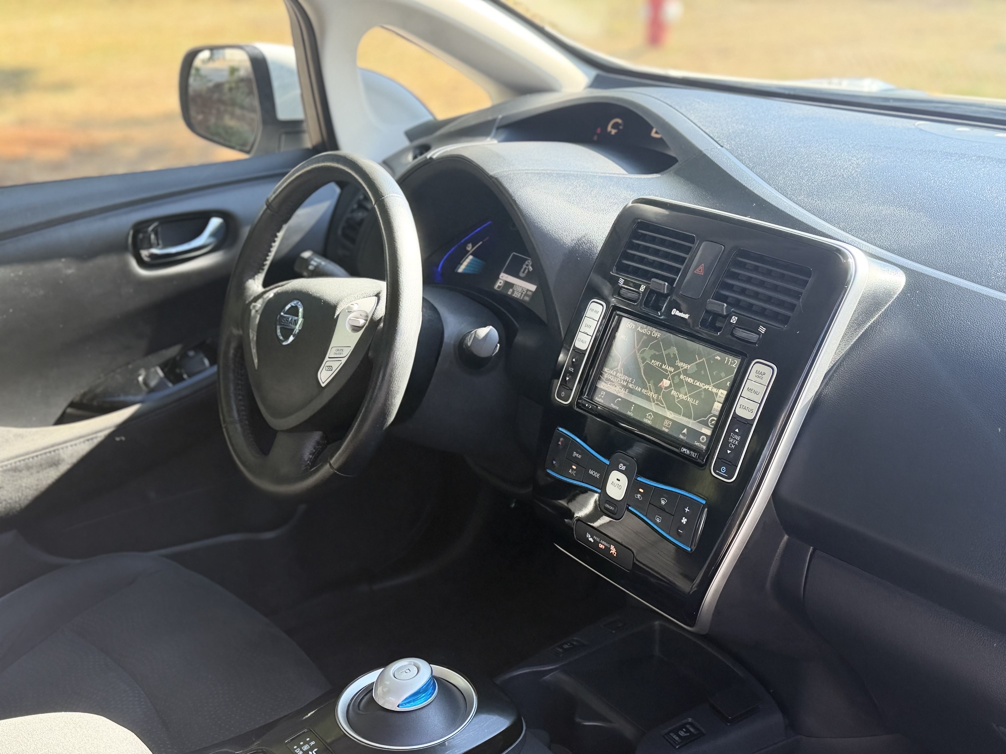 /choosesuperauto/2016-Nissan-Leaf-15829969571230085.jpg