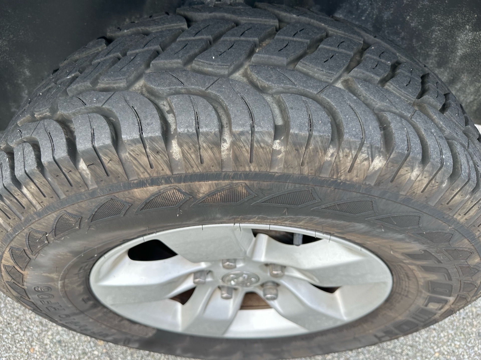/choosesuperauto/2016-Ram-1500-466325602357065.jpg