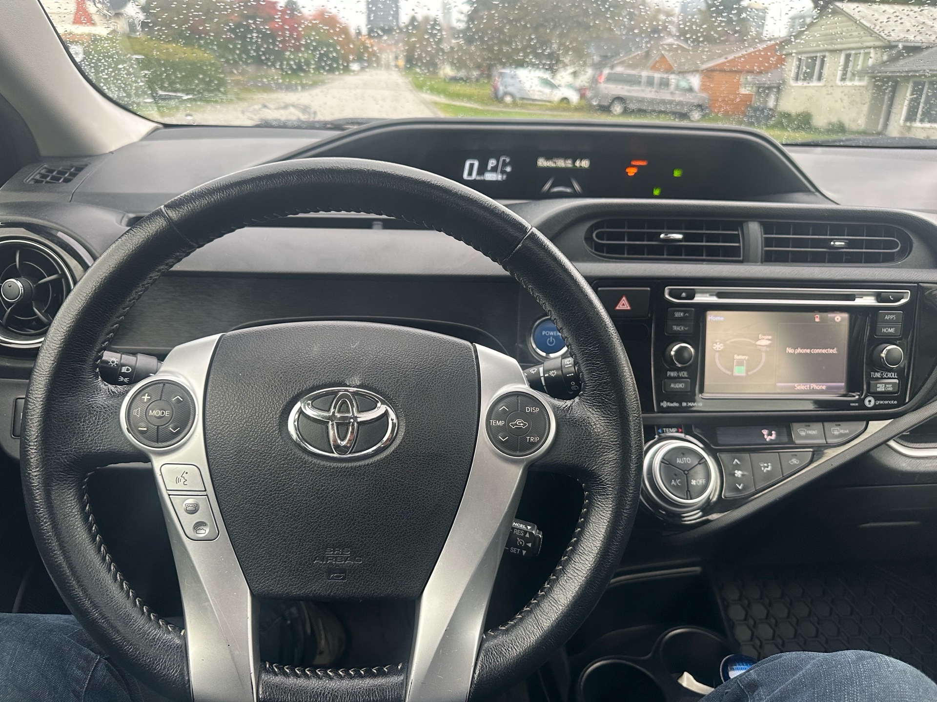 /choosesuperauto/2016-Toyota-Priusc-3911658381189351.jpg