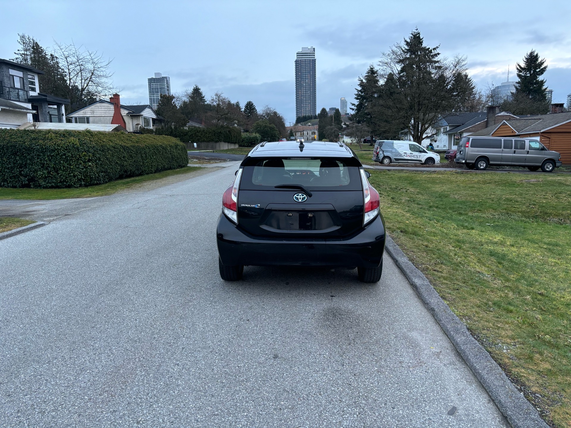 /choosesuperauto/2016-Toyota-Priusc-4955774863898861.jpg