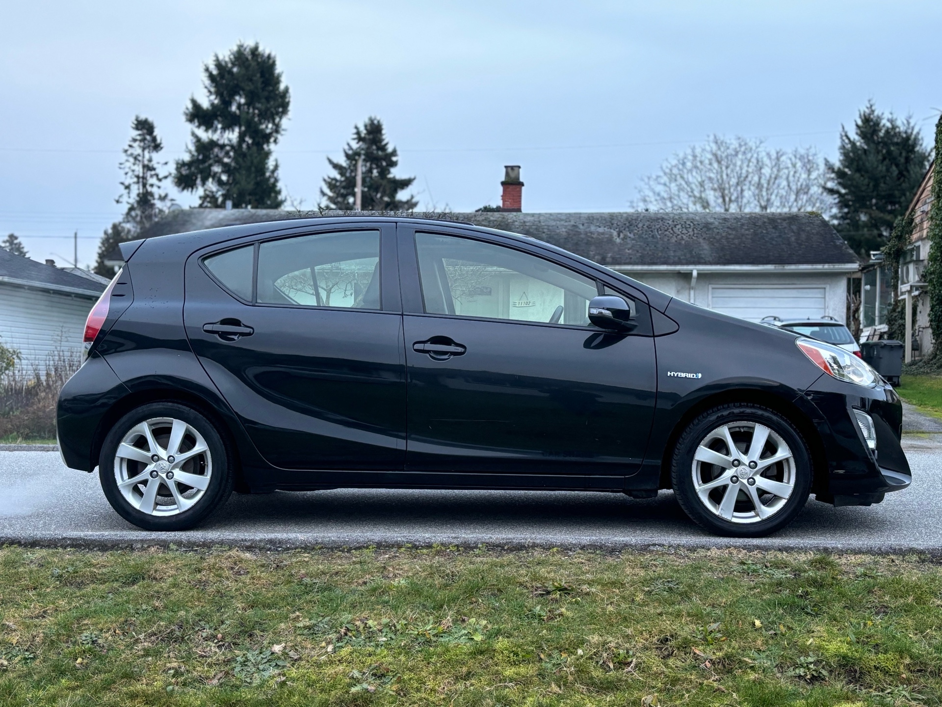 /choosesuperauto/2016-Toyota-Priusc-5715208561857732.jpg