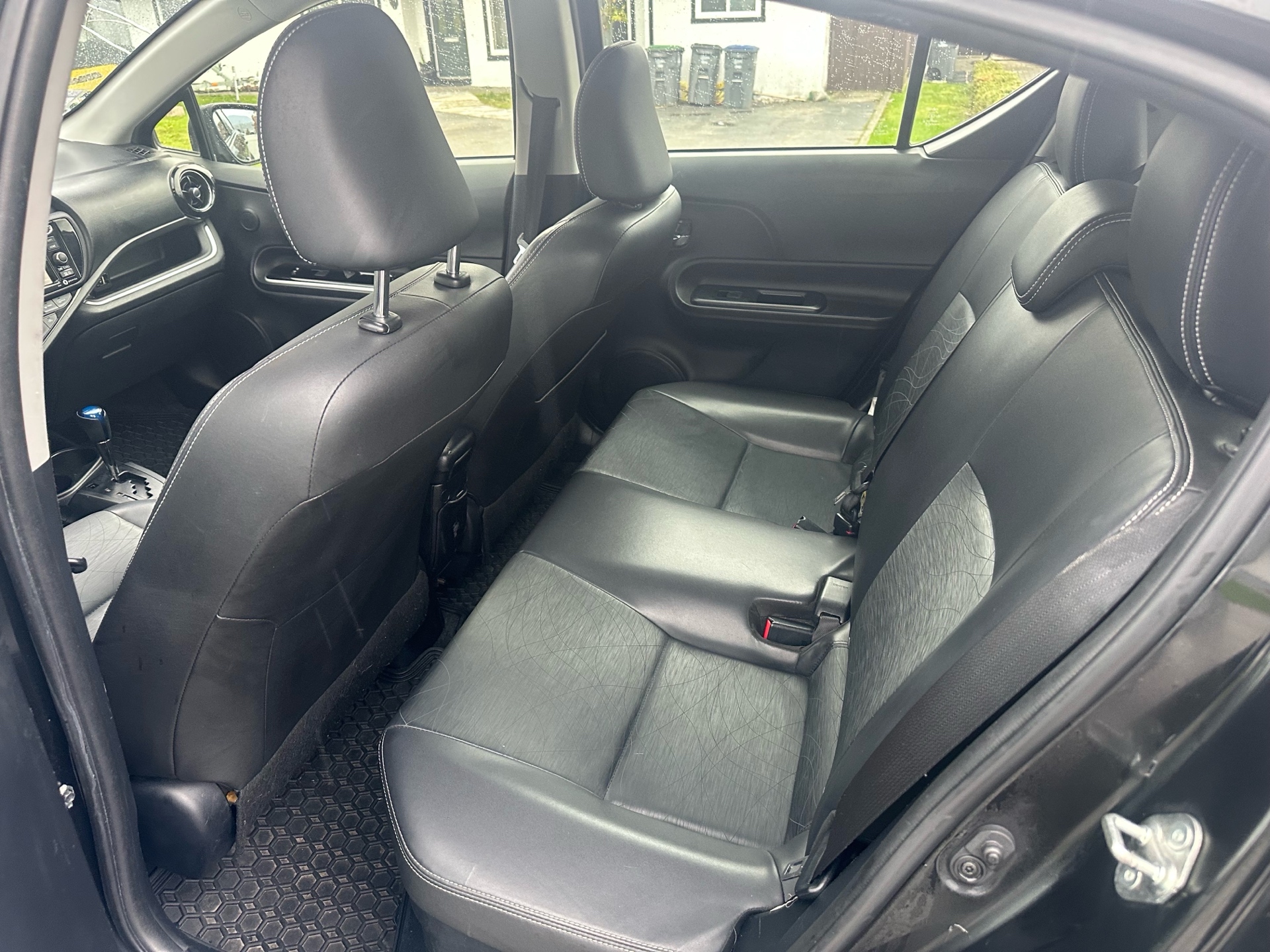 /choosesuperauto/2016-Toyota-Priusc-9351580543759821.jpg