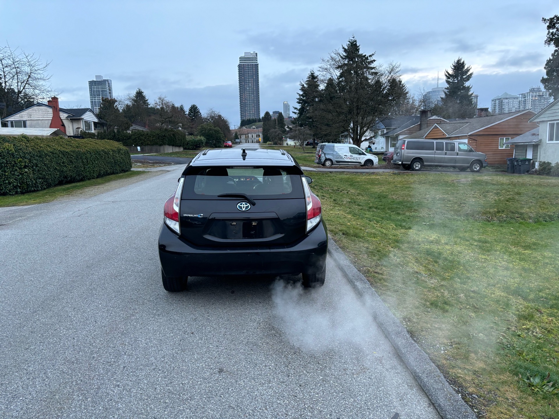 /choosesuperauto/2016-Toyota-Priusc-9741587745309013.jpg