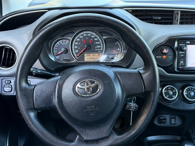 /choosesuperauto/2016-Toyota-Yaris-046210800469188795.jpg