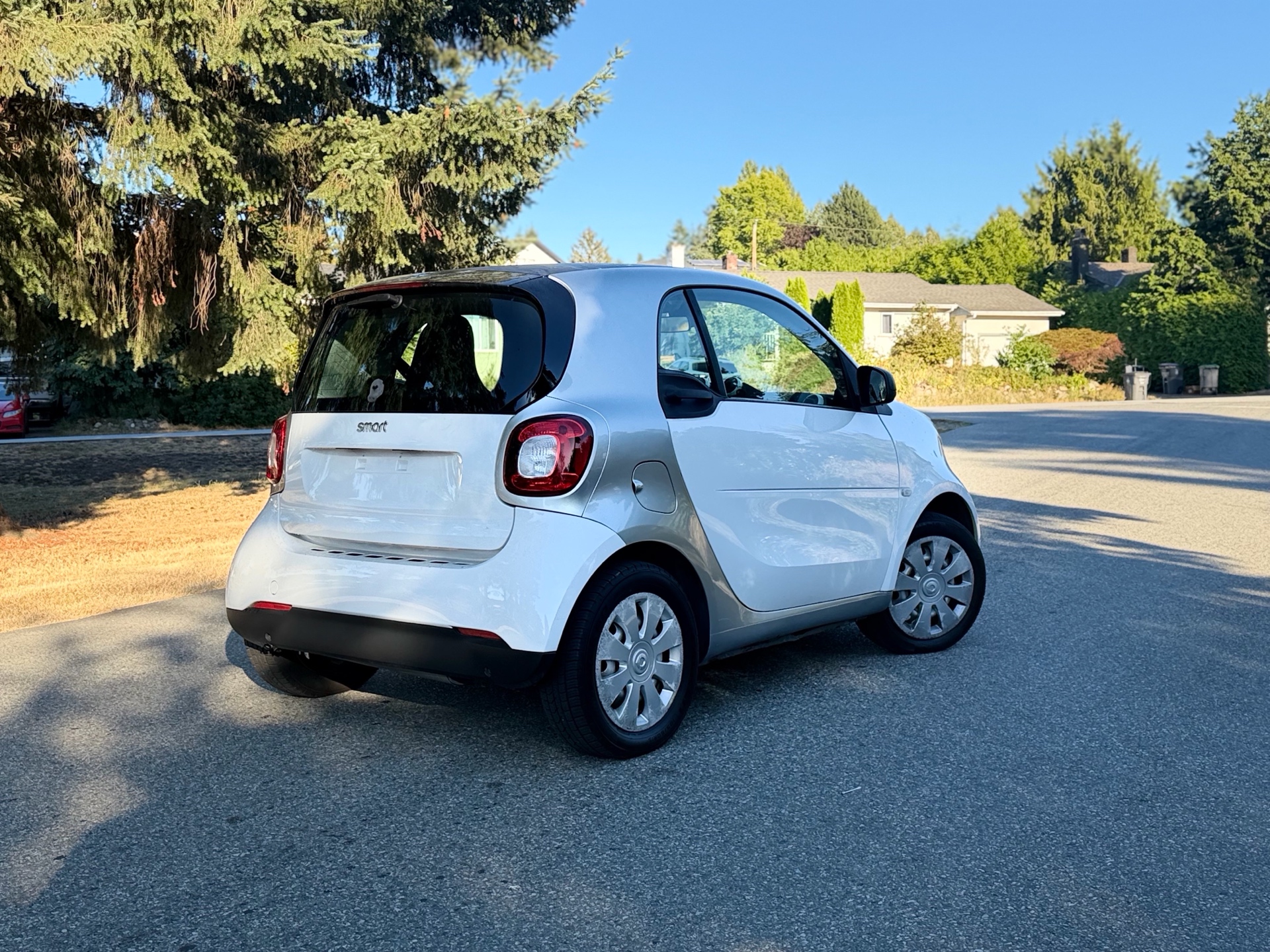 /choosesuperauto/2016-smart-Fortwo-589984032543867.jpg