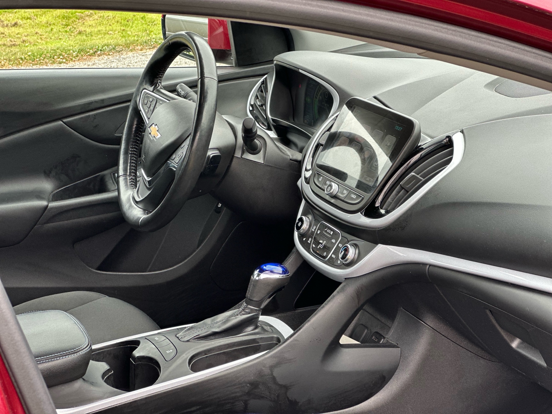 /choosesuperauto/2017-Chevrolet-Volt-5253909685666911.jpg