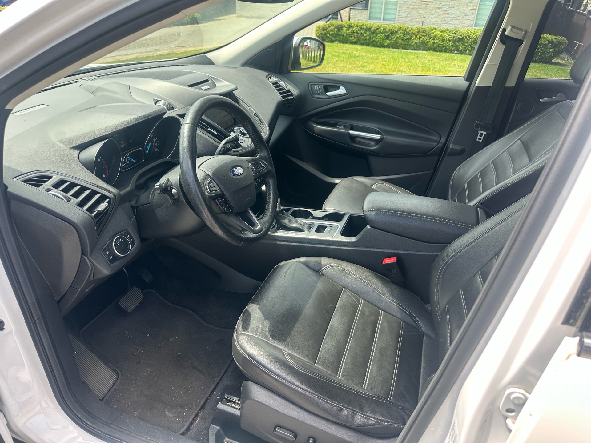 /choosesuperauto/2017-Ford-Escape-7422750782088181.jpg