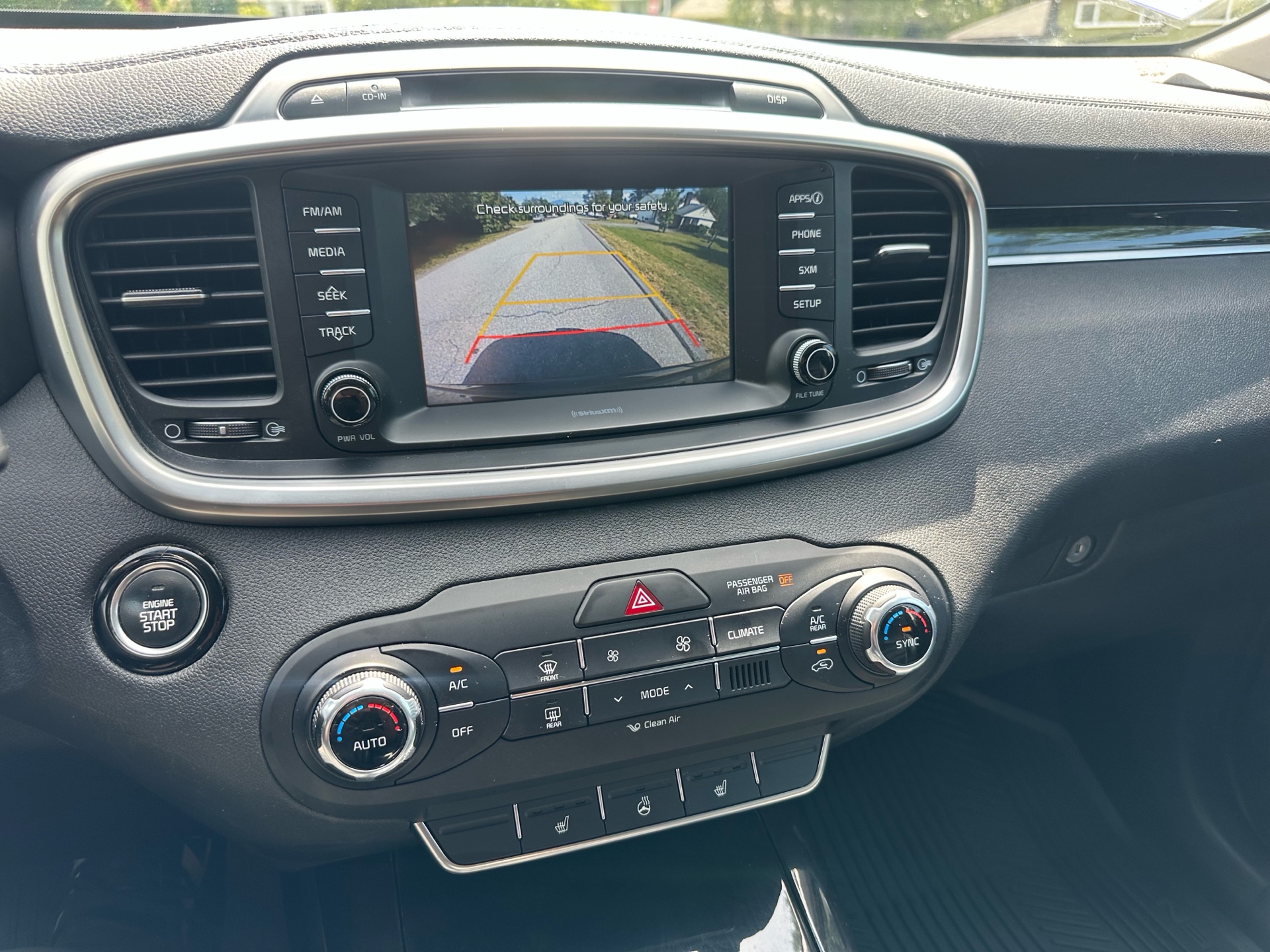 /choosesuperauto/2017-Kia-Sorento-5880948971974587.jpg