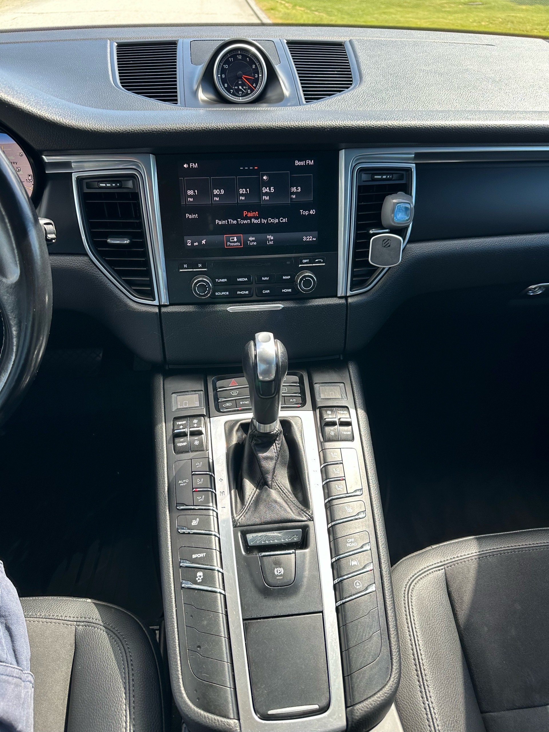 /choosesuperauto/2017-Porsche-Macan-2861031899703921.jpg